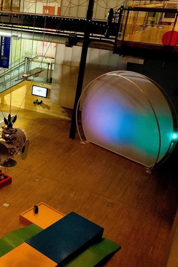 THEMUSEUM